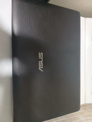 Portatil aver core i7