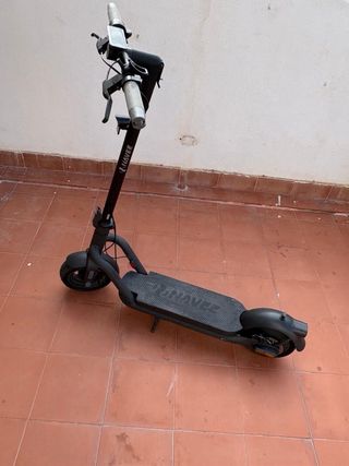 Patinete eléctrico NAVEE N65I como nuevo