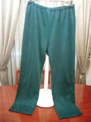 Pantalón de punto verde oscuro