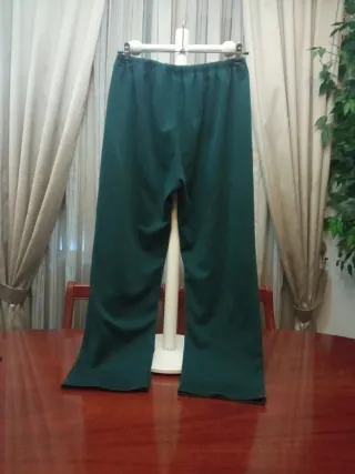 Pantalón de punto verde oscuro