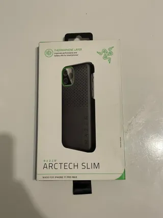 Custodia Razer Arctech Slim per iPhone 11 Pro Max
