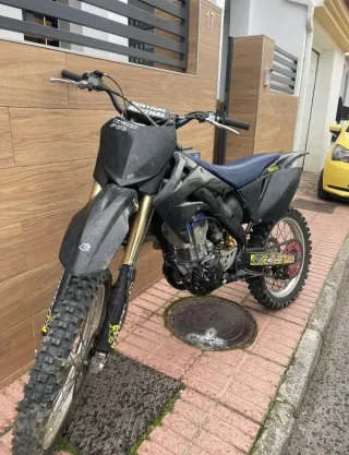 Honda CRF 250cc 4T Motocross