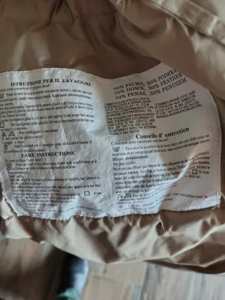 Piumino tre quarti beige