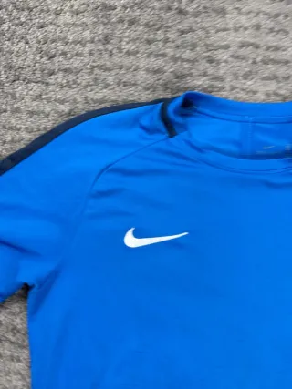 ¡¡OFERTA!! Talla M Camiseta Nike Málaga