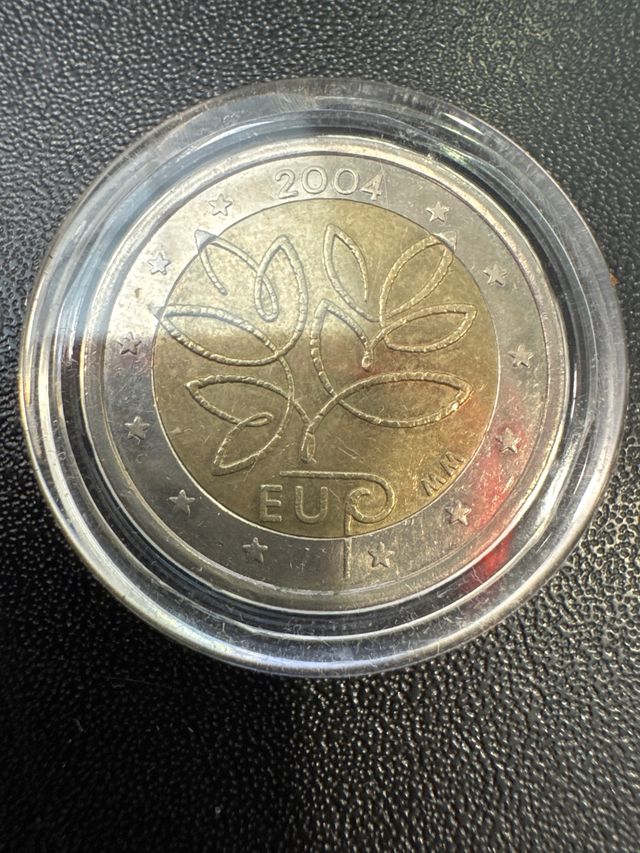 Moneta da 2 euro della Finlandia del 2004