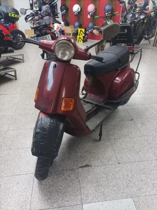 Vespa Cosa 200 Automática