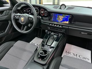 Porsche 911 Targa Edition 50 Years Porsche Design 353 kW (480 CV)