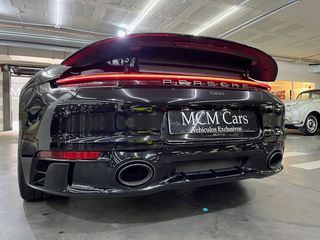 Porsche 911 Targa Edition 50 Years Porsche Design 353 kW (480 CV)