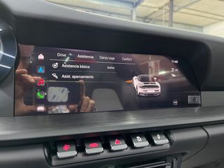 Porsche 911 Targa Edition 50 Years Porsche Design 353 kW (480 CV)