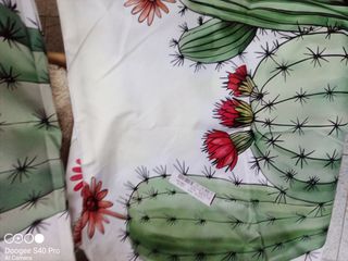 Lote fundas, alfombra, cartel