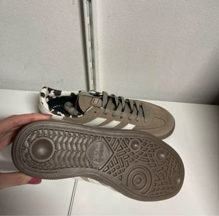 Adidas Spezial bege/castanho