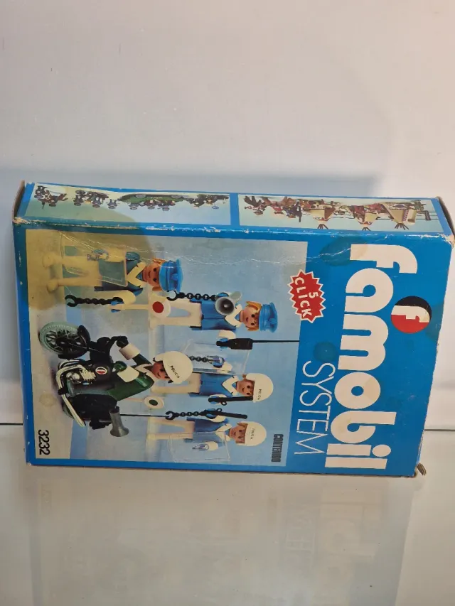 Famobil System 3232 Policías Vintage 1974