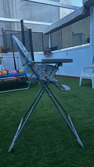 Trona infantil con estampado de animales