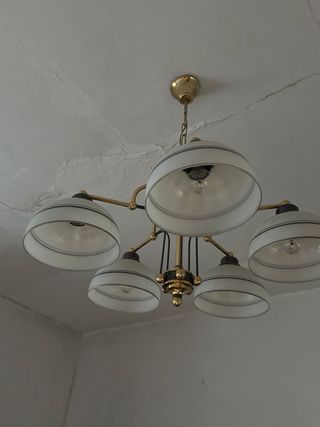 Mueble antiguo de madera