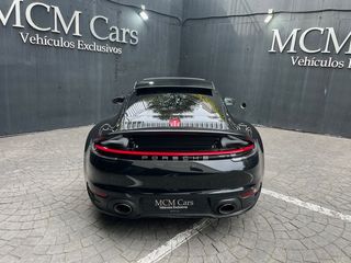 Porsche 911 Carrera 4S Coupe 331 kW (450 CV)