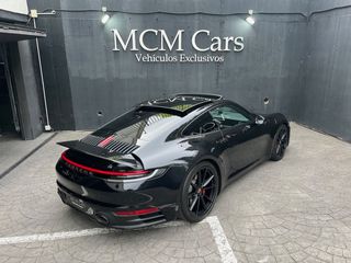 Porsche 911 Carrera 4S Coupe 331 kW (450 CV)