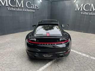 Porsche 911 Carrera 4S Coupe 331 kW (450 CV)