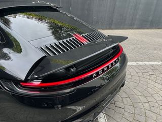 Porsche 911 Carrera 4S Coupe 331 kW (450 CV)