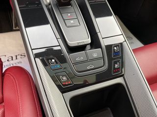 Porsche 911 Carrera 4S Coupe 331 kW (450 CV)