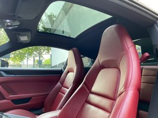 Porsche 911 Carrera 4S Coupe 331 kW (450 CV)