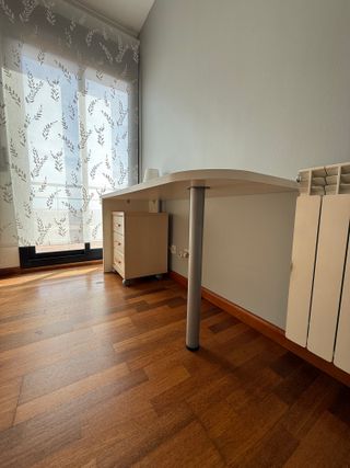 Cama nido doble con cajones, cabecero y escritorio