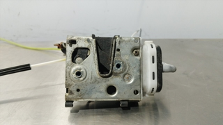 CERRADURA PUERTA TRASERA DERECHA AUDI 100 BERLINA