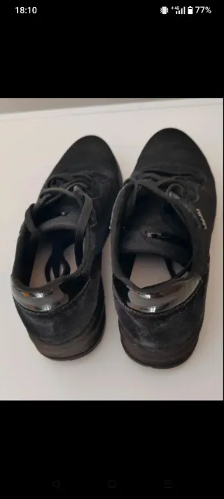 Scarpe donna Geox nere con lacci,plantare estraibi