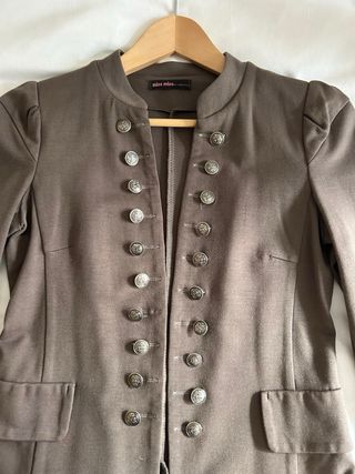 Americana Miss miss by valentino.Punto Roma Marrón