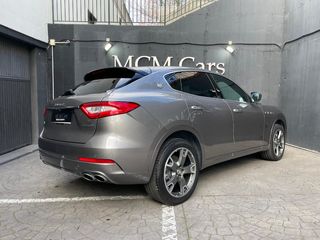 Maserati Levante 3.0 V6 AWD 257 kW (350 CV)