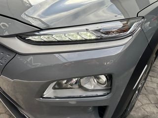 Hyundai Kona EV Klass 100 kW (136 CV)