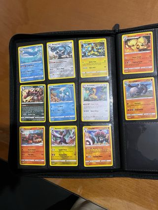 Álbum de cartas Pokémon