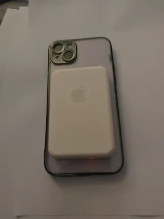 iPhone 14 Plus Viola 256GB + Power Bank di Apple