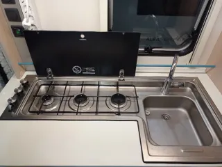 Caravana Adria Aviva 495 LX