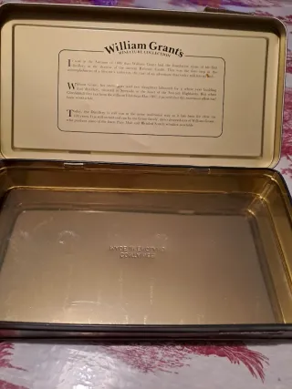 Scatola Latta Vintage William Grant's Miniature Co