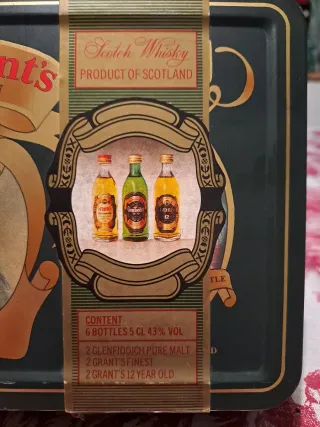 Scatola Latta Vintage William Grant's Miniature Co