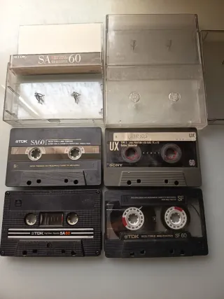 Lote 4 Casetes TDK y Sony Grabados buen estado.