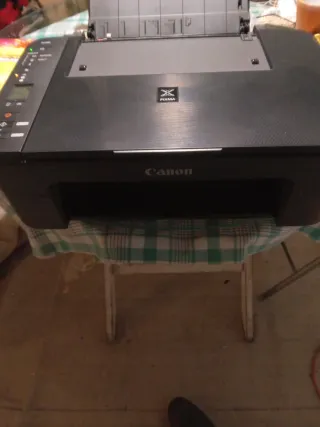 Impresora Canon Negra