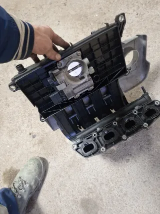 Colector Admisión Renault Clio 1.2 16V