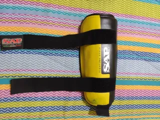 Calzari e Paratibia SAP Combattimento M