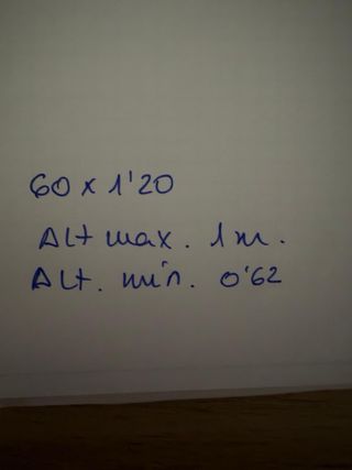 Mesa y silla de estudio