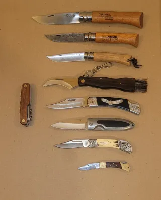 Collezione Opinel e altri coltelli