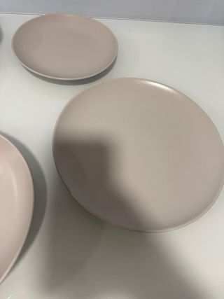 Vajilla IKEA Gris Claro