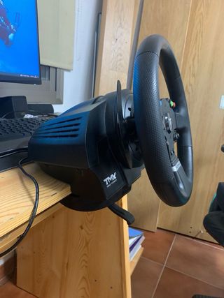 Volante e pedali Thrustmaster TMX