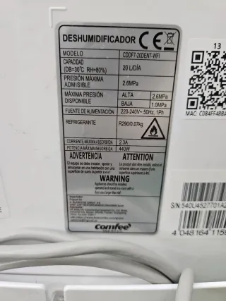 Deshumidificador Comfee 20L CDDF7-20DEN7-WF