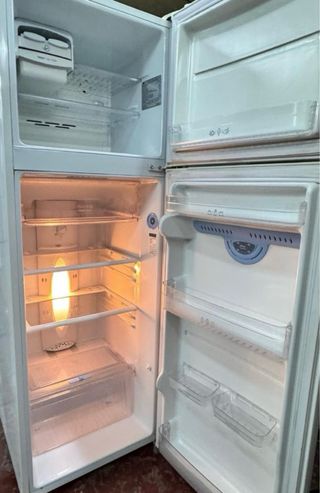 NEVERA DOS PUERTAS LG EN BLANCO EXPREECOOL NO FROS