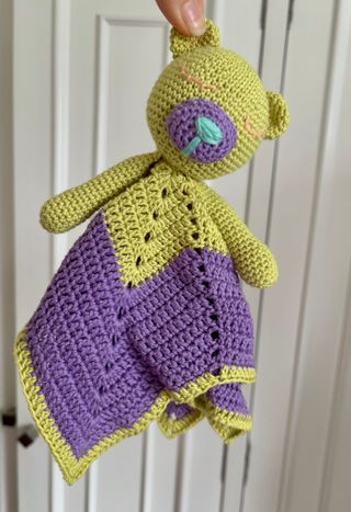 Doudou bebé crochet hecho a mano