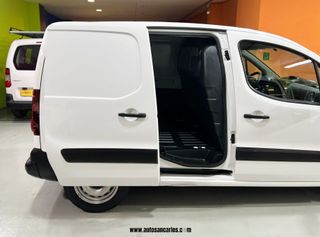 ESPACIOSA PEUGEOT PARTNER CON DOS AÑOS DE GARANTIA