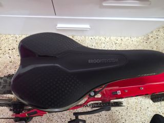Bicicleta Montaña 24 Roja 6V (Precio negociable)