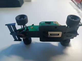 Scalextric Ferrari F1/87