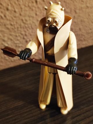 TUSKEN RAIDER. ORIGINAL Y COMPLETO. STAR WARS